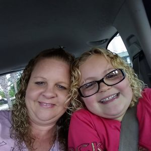 Meet your Posher, Holly